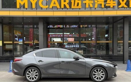 Mazda 3, 2022 год, 1 615 605 рублей, 11 фотография