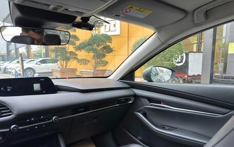 Mazda 3, 2022 год, 1 615 605 рублей, 28 фотография