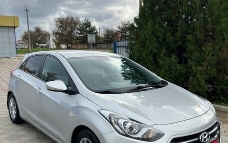 Hyundai i30 II рестайлинг, 2015 год, 1 300 000 рублей, 1 фотография
