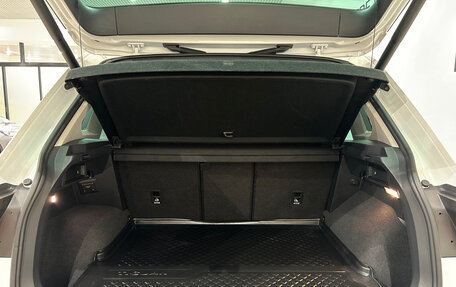 Volkswagen Tiguan II, 2019 год, 1 999 000 рублей, 10 фотография