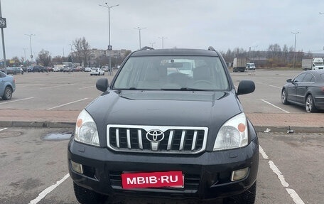 Toyota Land Cruiser Prado 120 рестайлинг, 2004 год, 1 900 000 рублей, 1 фотография