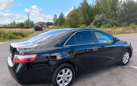 Toyota Camry, 2011 год, 1 300 000 рублей, 3 фотография