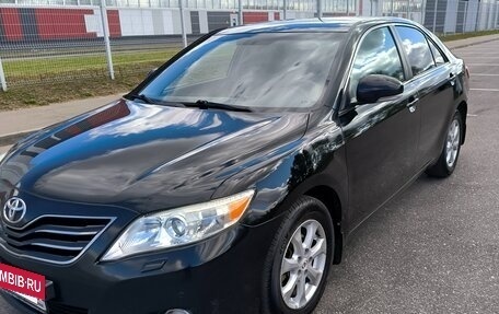 Toyota Camry, 2011 год, 1 300 000 рублей, 6 фотография