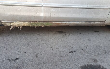 Mazda 323, 1999 год, 310 000 рублей, 16 фотография