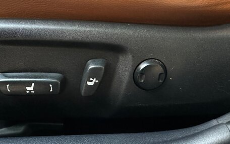 Toyota Camry, 2017 год, 1 560 000 рублей, 11 фотография