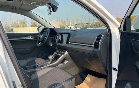 Skoda Karoq I, 2022 год, 1 984 000 рублей, 10 фотография