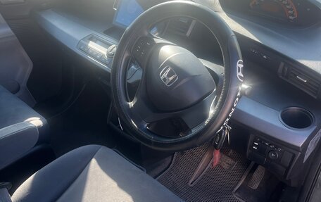 Honda Freed I, 2010 год, 880 000 рублей, 5 фотография