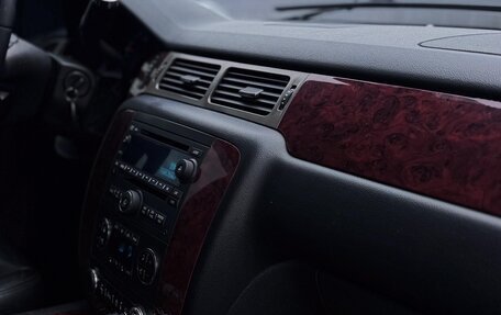 Chevrolet Tahoe III, 2013 год, 2 200 000 рублей, 13 фотография