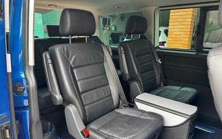 Volkswagen Multivan T6 рестайлинг, 2022 год, 12 000 000 рублей, 15 фотография