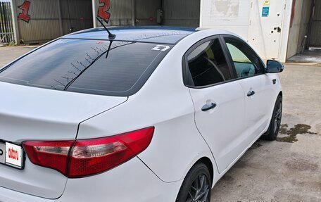 KIA Rio III рестайлинг, 2013 год, 720 000 рублей, 4 фотография