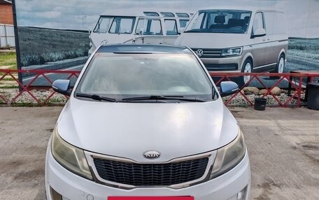 KIA Rio III рестайлинг, 2013 год, 720 000 рублей, 3 фотография