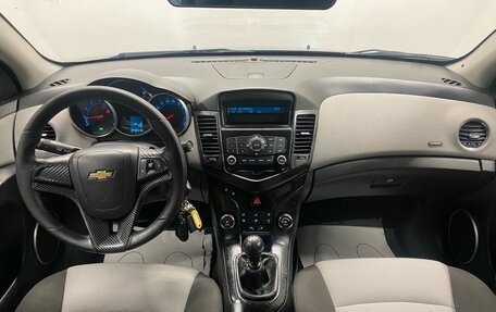 Chevrolet Cruze II, 2011 год, 479 000 рублей, 11 фотография