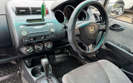 Honda Fit III, 2002 год, 369 000 рублей, 14 фотография