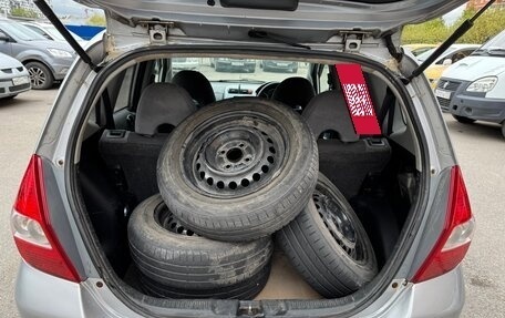 Honda Fit III, 2002 год, 369 000 рублей, 16 фотография