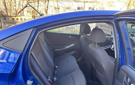 Hyundai Solaris II рестайлинг, 2013 год, 610 000 рублей, 11 фотография