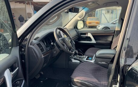 Toyota Land Cruiser 200, 2015 год, 6 850 000 рублей, 6 фотография