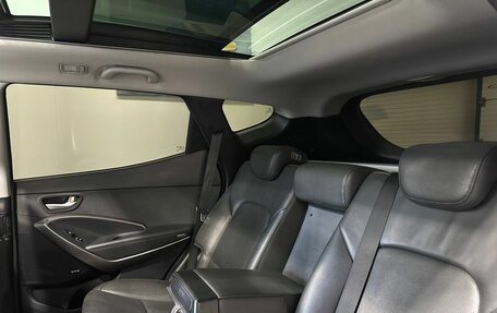 Hyundai Santa Fe III рестайлинг, 2016 год, 2 499 900 рублей, 11 фотография