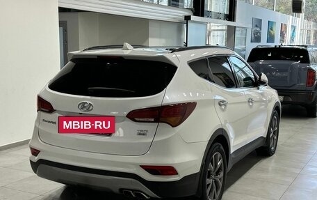 Hyundai Santa Fe III рестайлинг, 2016 год, 2 499 900 рублей, 4 фотография