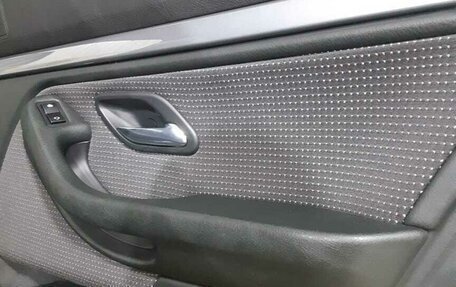 BMW 5 серия, 2002 год, 805 000 рублей, 13 фотография