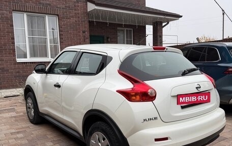 Nissan Juke II, 2014 год, 990 000 рублей, 4 фотография