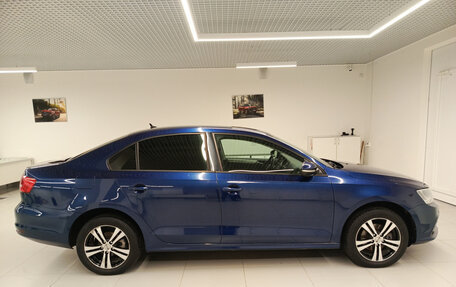 Volkswagen Jetta VI, 2015 год, 1 016 000 рублей, 4 фотография