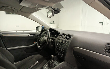 Volkswagen Jetta VI, 2015 год, 1 016 000 рублей, 11 фотография