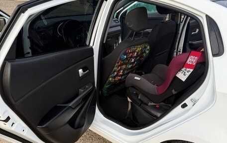 KIA Rio III рестайлинг, 2015 год, 870 000 рублей, 18 фотография