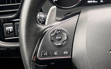 Mitsubishi Outlander III рестайлинг 3, 2019 год, 2 169 000 рублей, 13 фотография