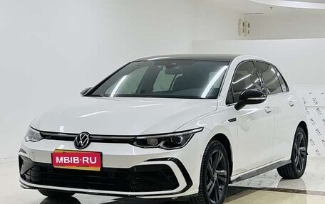 Volkswagen Golf VIII, 2022 год, 2 255 008 рублей, 1 фотография