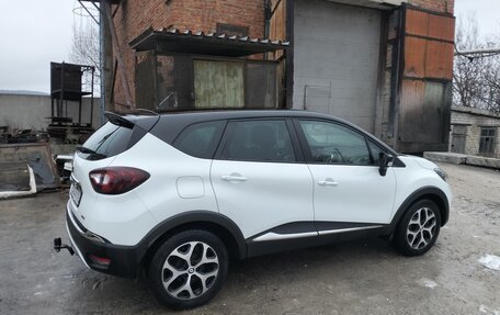 Renault Kaptur I рестайлинг, 2019 год, 1 780 000 рублей, 1 фотография