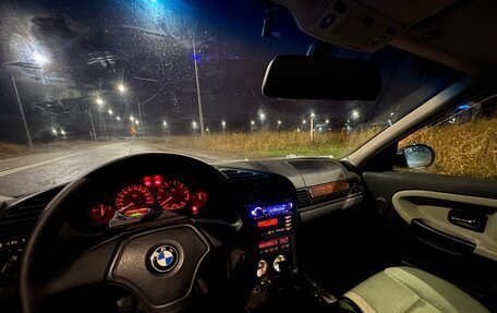 BMW 3 серия, 1998 год, 650 000 рублей, 13 фотография