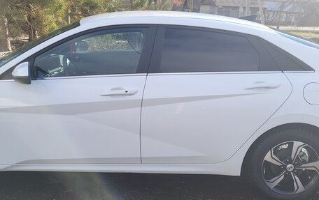 Hyundai Elantra, 2022 год, 2 350 000 рублей, 6 фотография