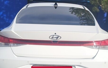 Hyundai Elantra, 2022 год, 2 350 000 рублей, 2 фотография