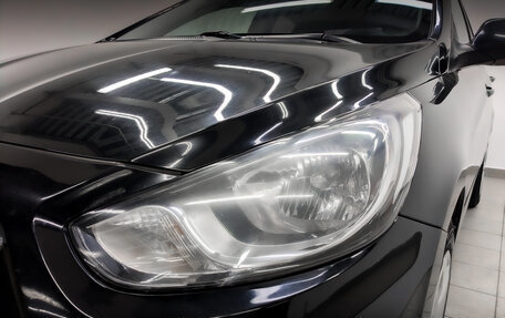 Hyundai Solaris II рестайлинг, 2011 год, 870 000 рублей, 17 фотография