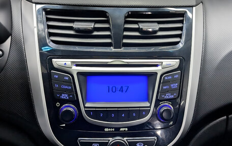 Hyundai Solaris II рестайлинг, 2011 год, 870 000 рублей, 15 фотография