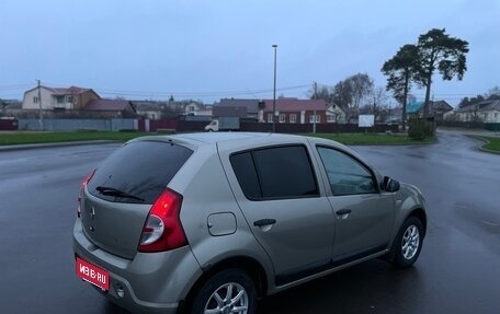 Renault Sandero I, 2010 год, 380 000 рублей, 3 фотография