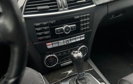 Mercedes-Benz C-Класс, 2011 год, 1 430 000 рублей, 14 фотография