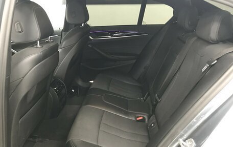 BMW 5 серия, 2017 год, 3 445 000 рублей, 9 фотография