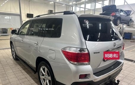 Toyota Highlander III, 2012 год, 1 750 000 рублей, 5 фотография