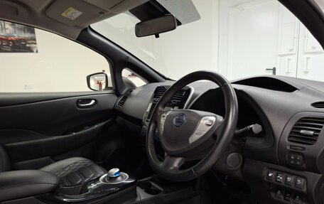 Nissan Leaf I, 2017 год, 1 319 000 рублей, 16 фотография