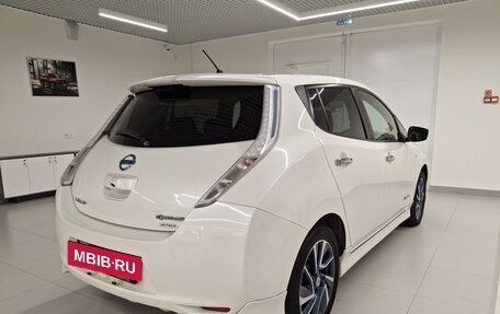 Nissan Leaf I, 2017 год, 1 319 000 рублей, 5 фотография
