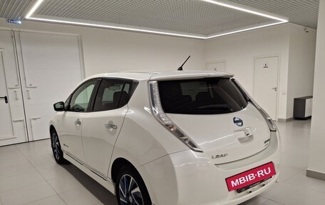 Nissan Leaf I, 2017 год, 1 319 000 рублей, 7 фотография