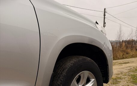 Toyota Land Cruiser Prado 150 рестайлинг 2, 2011 год, 2 550 000 рублей, 15 фотография