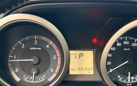 Toyota Land Cruiser Prado 150 рестайлинг 2, 2011 год, 2 550 000 рублей, 13 фотография