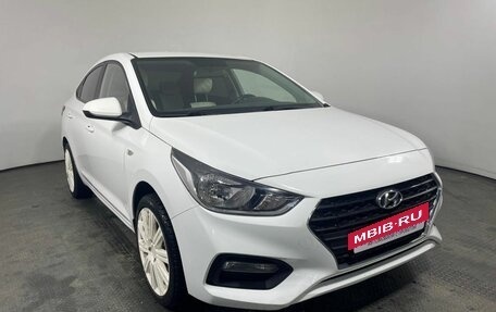 Hyundai Solaris II рестайлинг, 2017 год, 1 170 000 рублей, 3 фотография
