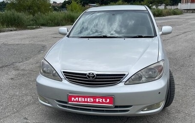 Toyota Camry V40, 2002 год, 695 000 рублей, 1 фотография