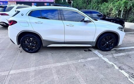 BMW X2, 2021 год, 1 950 000 рублей, 6 фотография