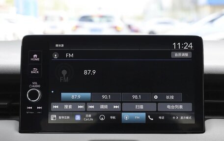 Honda Vezel, 2024 год, 2 350 635 рублей, 14 фотография