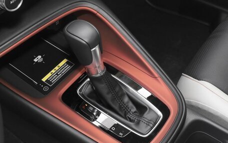 Honda Vezel, 2024 год, 2 350 635 рублей, 11 фотография