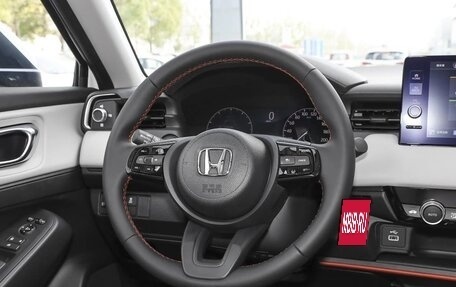 Honda Vezel, 2024 год, 2 350 635 рублей, 9 фотография